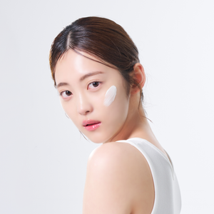 Crème solaire aqueuse Cica SPF50+ PA++++ 50ml [Ottie]